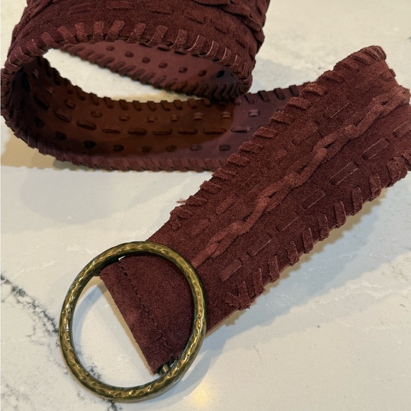 Lucky Brand Plum Suede Thick Braided Belt with Hammered Brass Tone Buckle - Picture 3 of 9